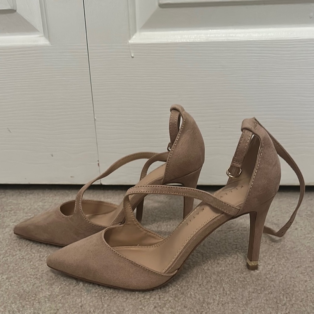 Kelly & Katie Tan Pointed-Toe Heels
